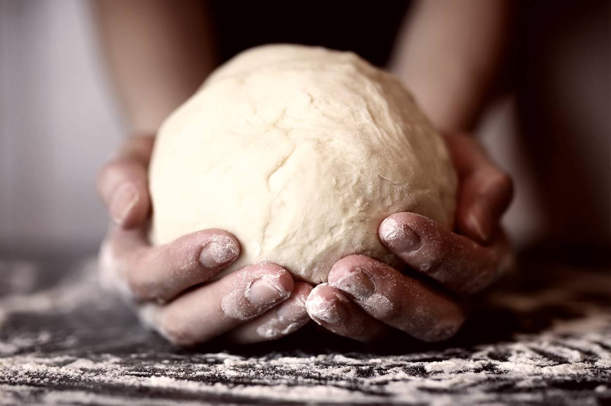 préparer une pâte à pizza