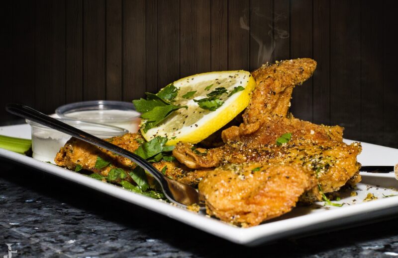 Poulet_frotté_au_citron_et_à_l_ail_et_aux_herbes